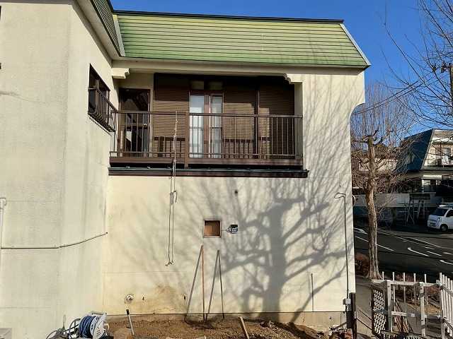 仙台市若林区で外壁の汚れ・配管固定金具の錆を確認した屋根塗装と外壁塗装の現場調査